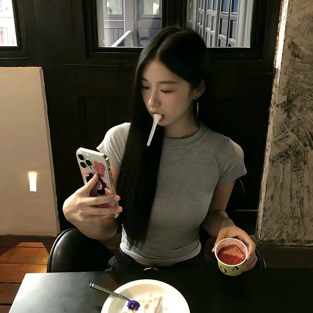 魔法少女与恶曾是敌人。